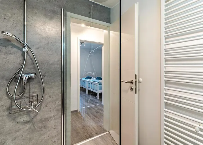 Eulennest * Schramberg