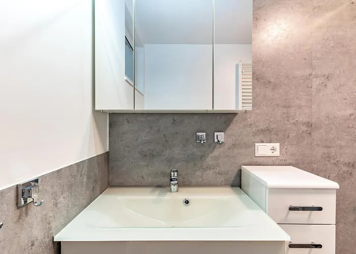 Eulennest Schramberg